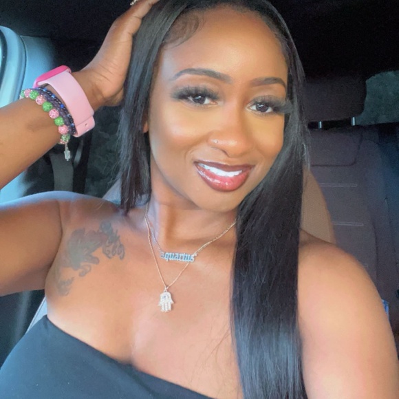 Meet your Posher, Alice - Picture 1 of 1